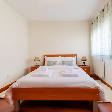 Sweet Living Viana - Centre With Garage 비아나도카스텔로