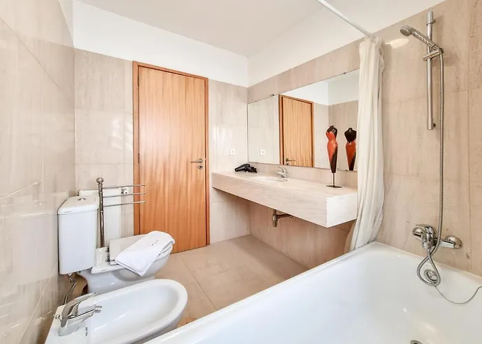 Sweet Living Viana - Centre With Garage Апартаменты Виана-ду-Каштелу